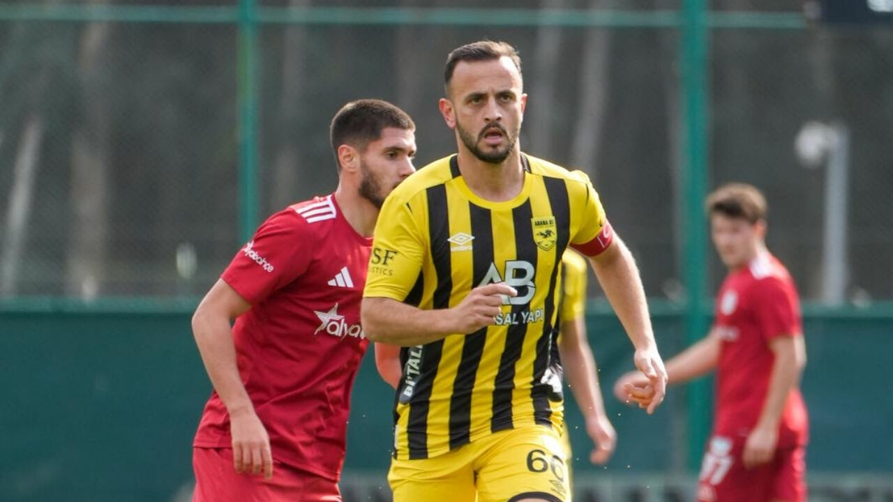 Adana 01 Fk Kendi Evinde Berabere Kaldı (1)