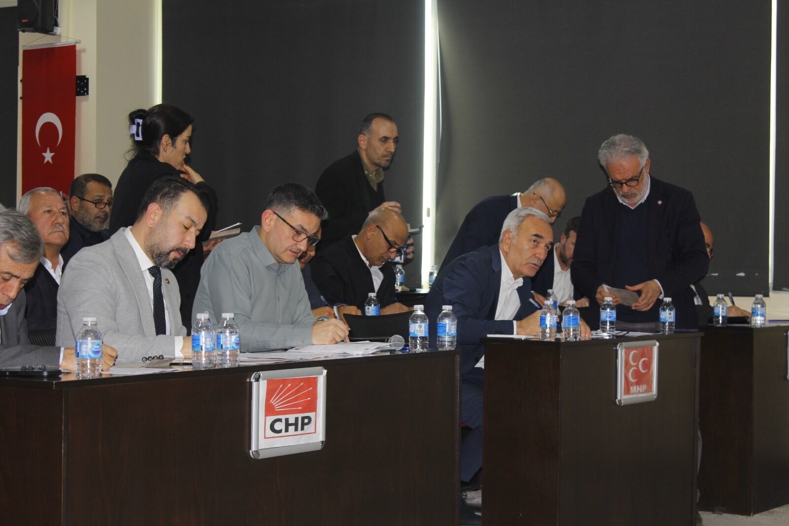 Adana Büyükşehir Meclisi’nde Seçim Denetim Komisyonu Üyeleri Belirlendi (2)