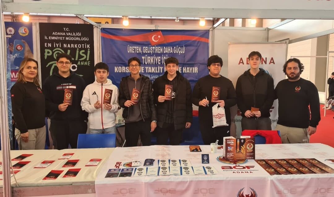 Adana Emniyeti’nden Kitap Fuarında Güvenlik Ve Bilinçlendirme Atağı (2)-1