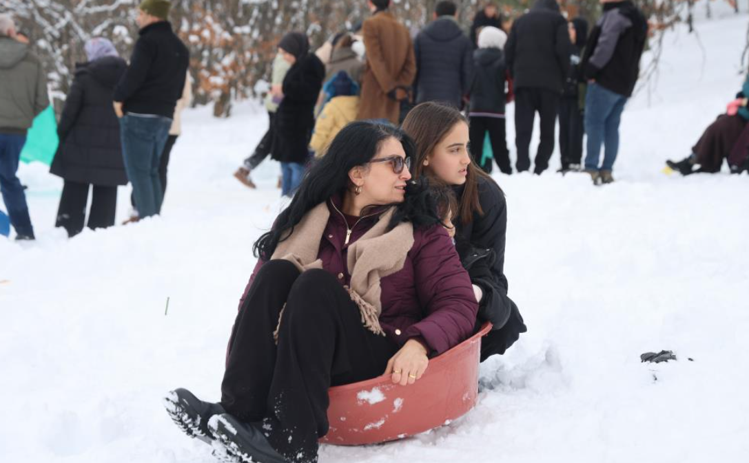 Adana Usulü Kayak Festivali Toroslar’da Renkli Görüntülere Sahne Oldu (2)