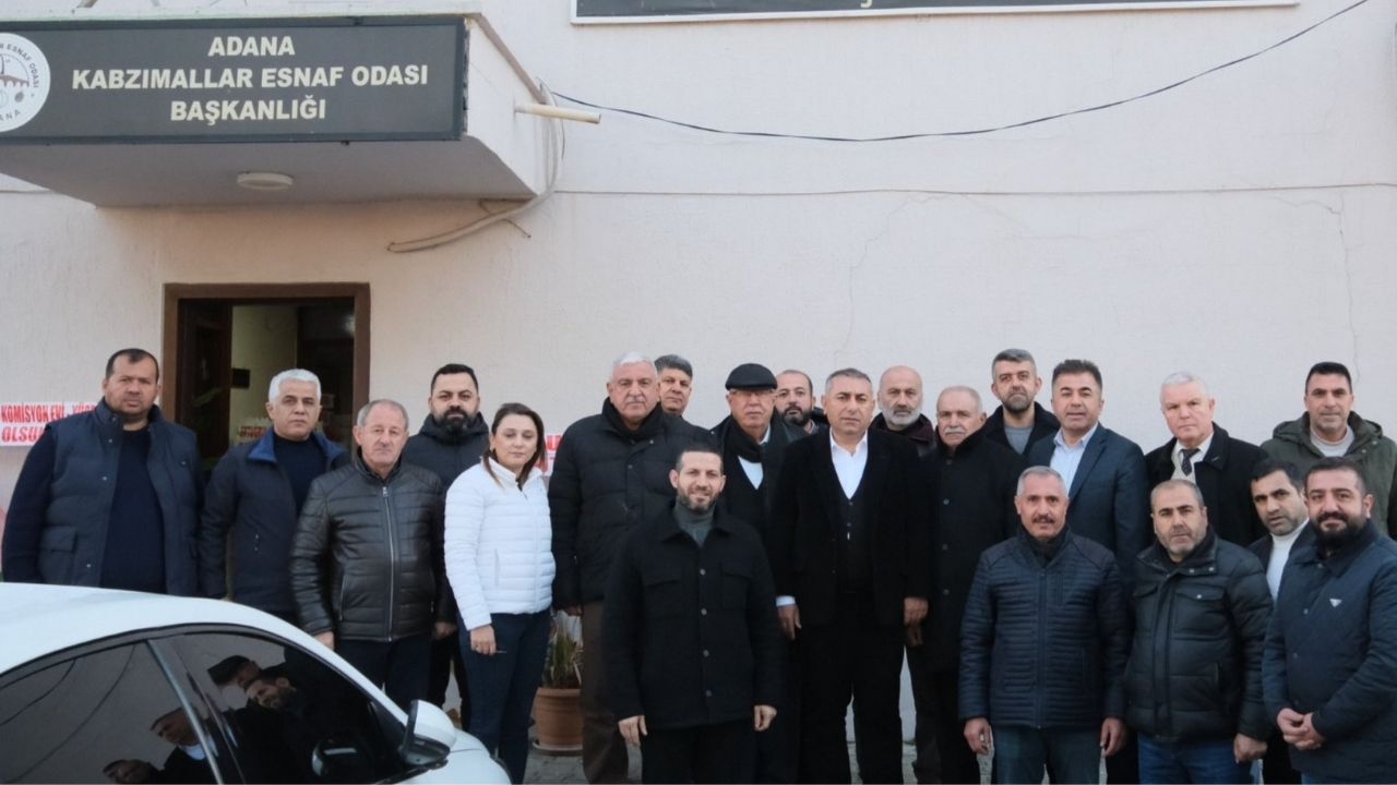 Başkanvekili Geçer’den Hal Esnafına Sabah Ziyareti (1)