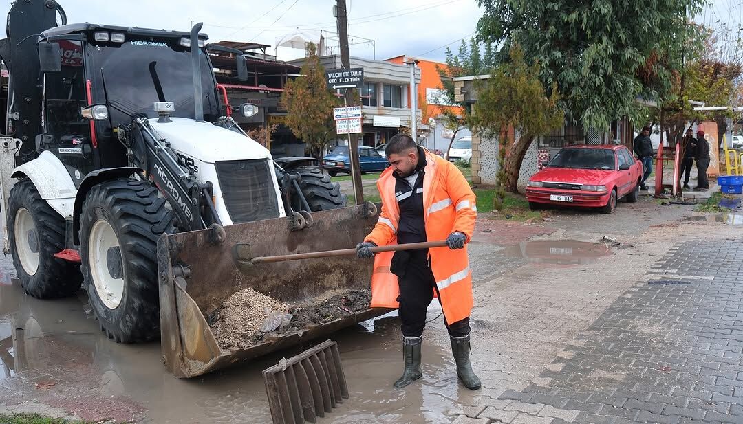 Ceyhan Belediyesi Yağışlara Karşı Teyakkuzda (2)
