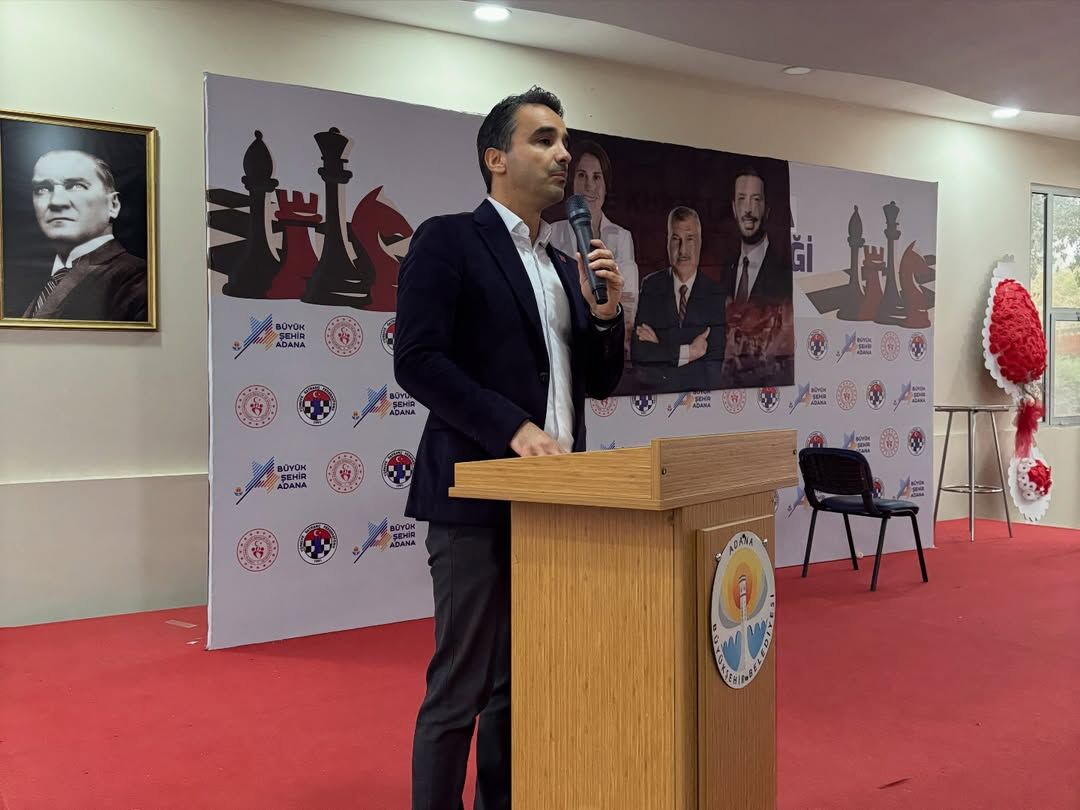 Chp Çukurova’da Gençlerle Yeni Yıl Buluşması (5)