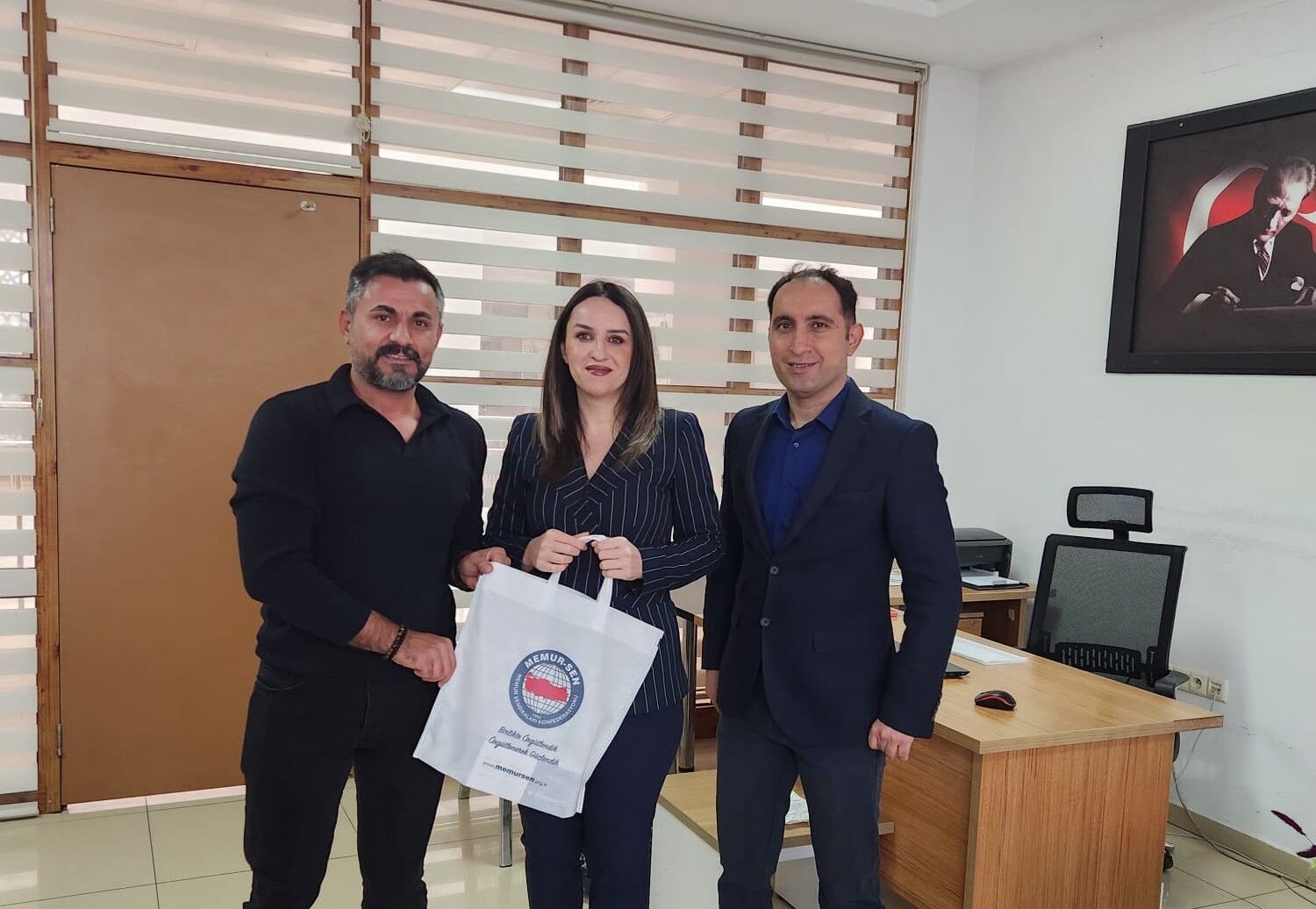 Eğitim Bir Sen’den Eğitim Çalışanlarına Yeni Yıl Hediyesi (2)