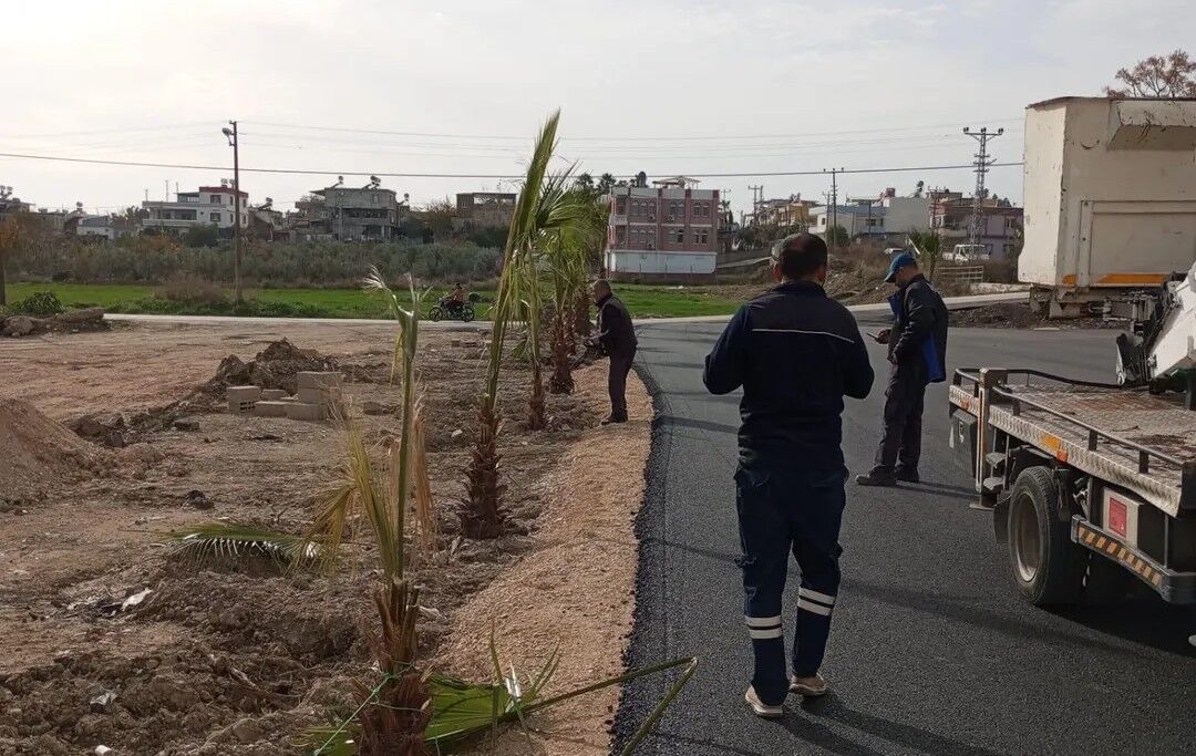 Karataş’ta Gençlik Merkezi İçin Son Dokunuşlar (1)