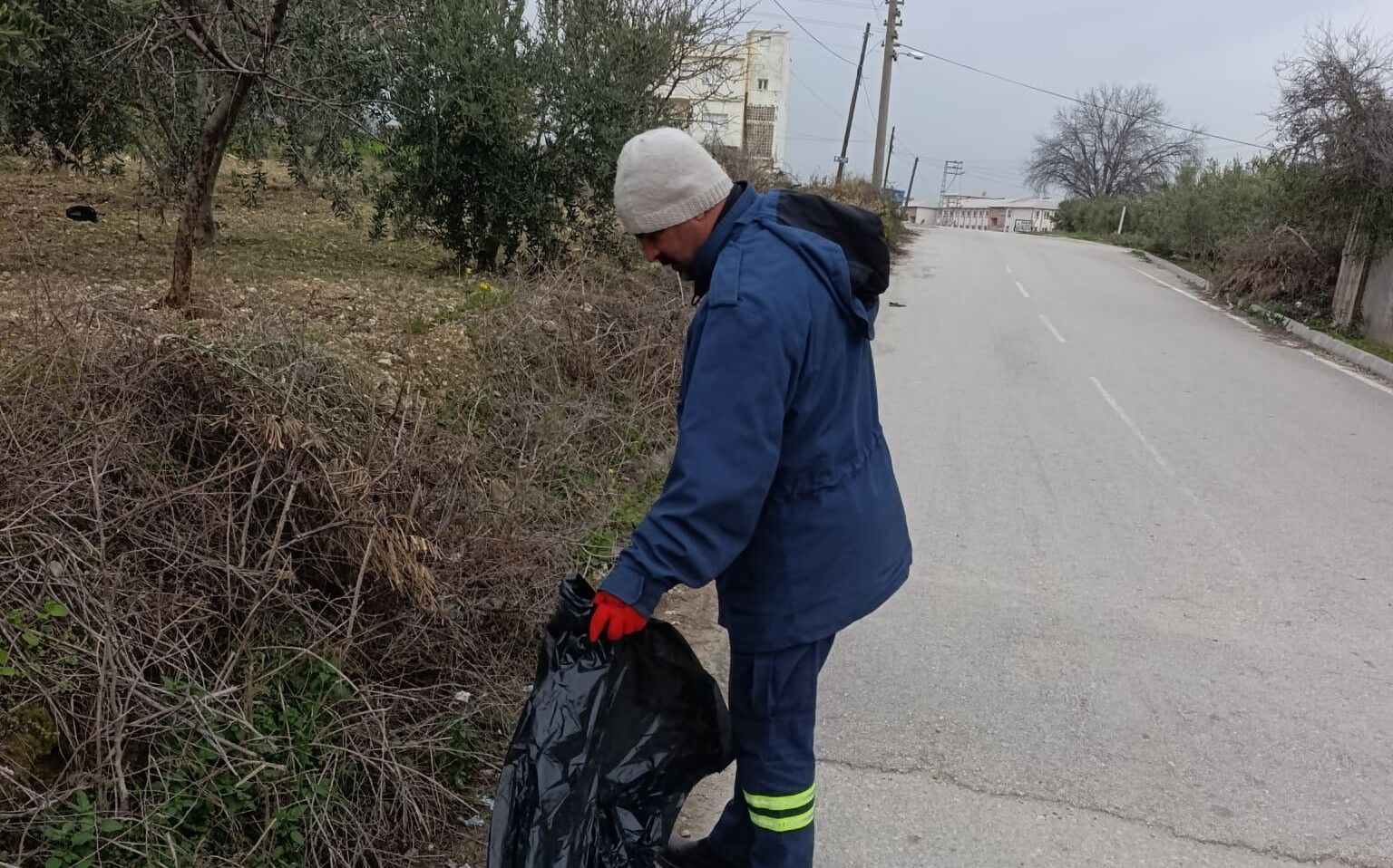 Karataş’ta Herkesin Dikkatini Çeken Çalışma (3)