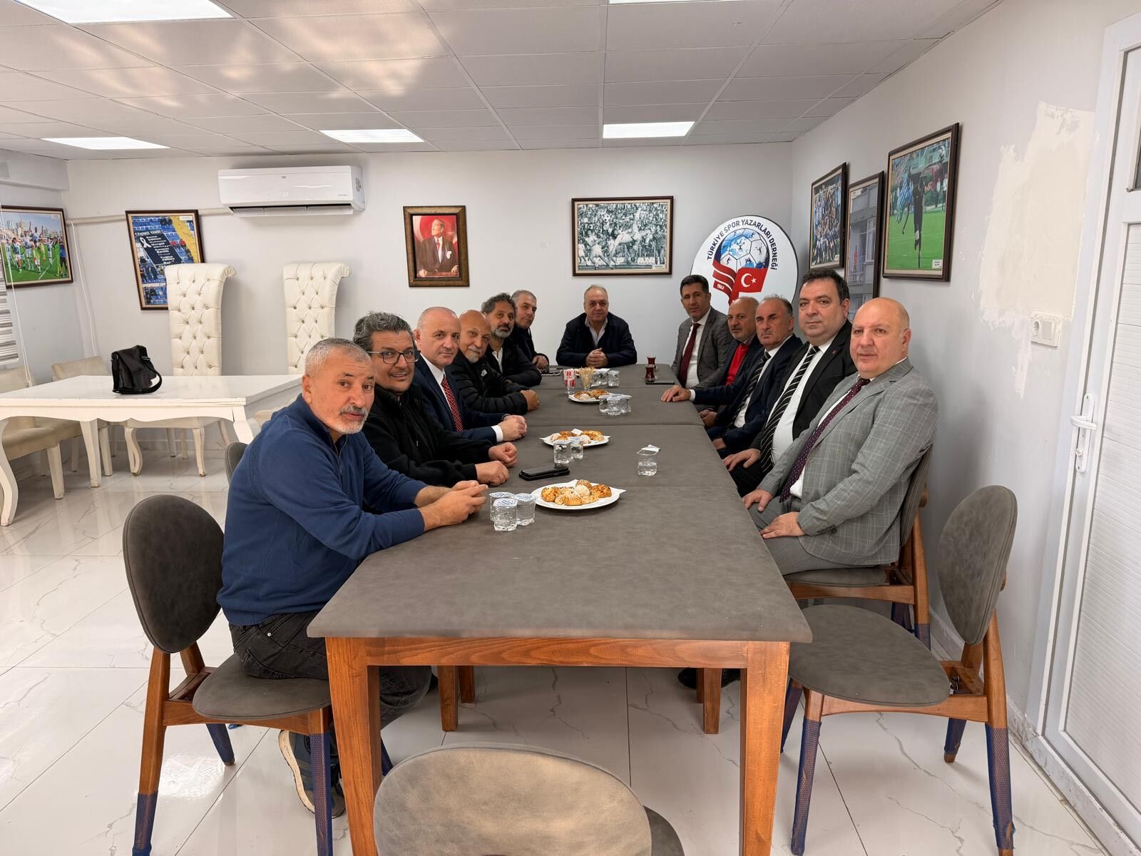 Taskk Başkanı Şener Aydın’dan Tsyd Adana’ya Ziyaret (1)-1