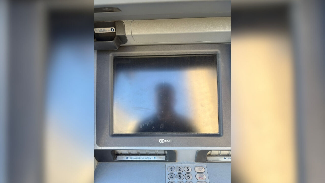 Yoğun Bölgede Büyük Sorun Çukurova’da Atm’ler Devre Dışı-1