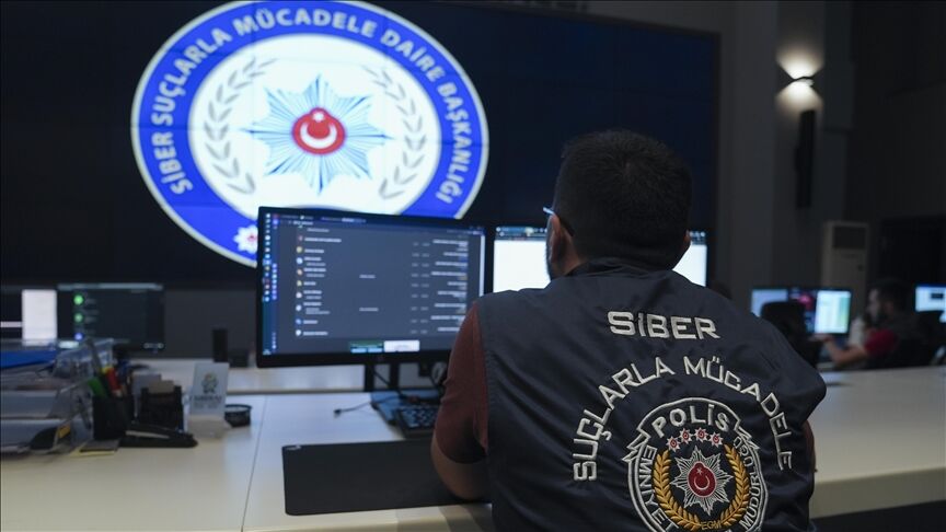 Adana dahil 28 ilde 350 şüpheli kıskıvrak yakalandı