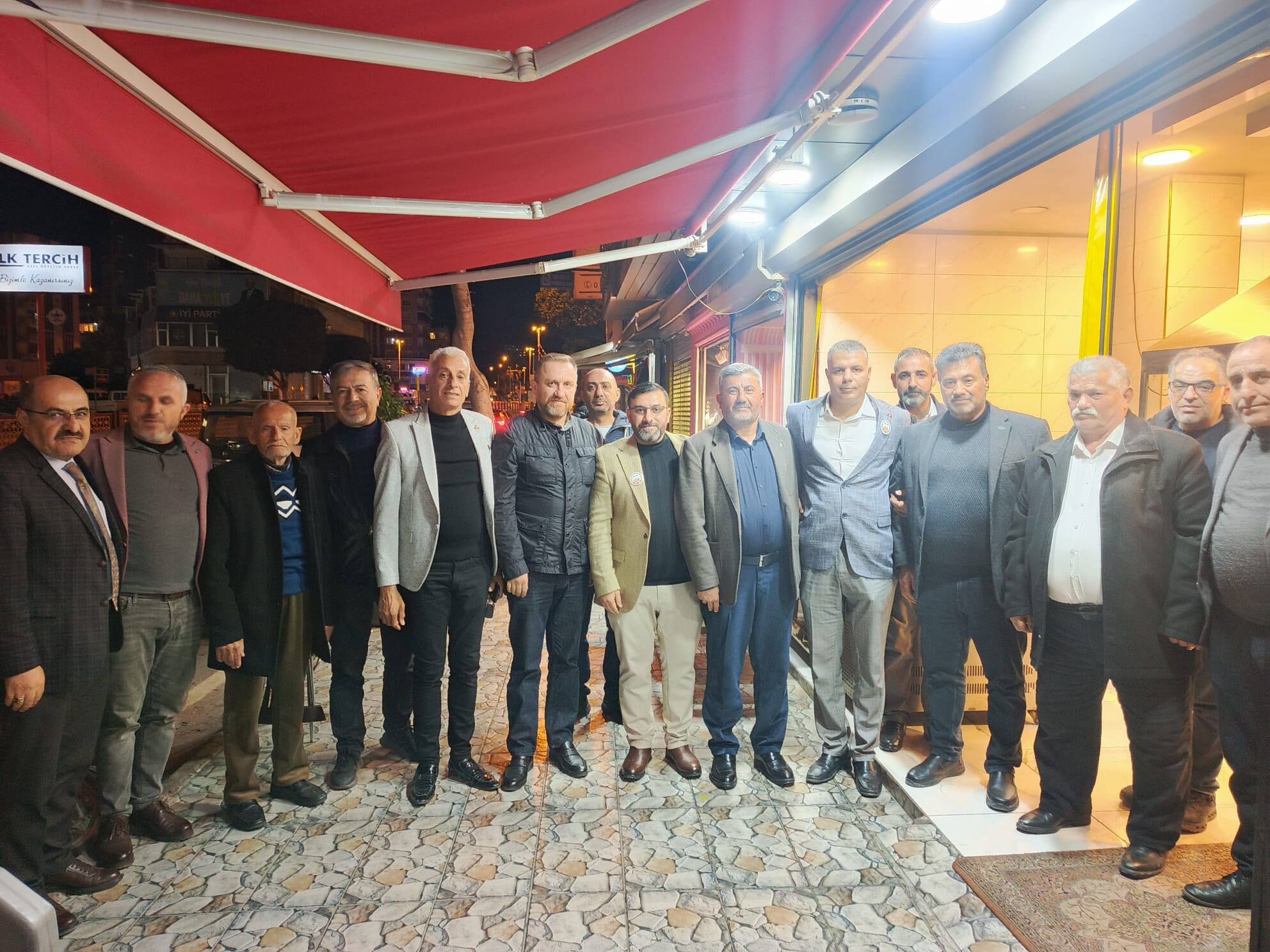 Adana Mar Dad İftar Programı Yoğun Katılımla Gerçekleşti (5)