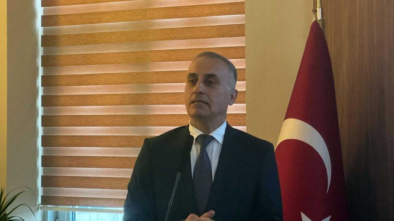 Adana’da Deprem Yargılamaları Ve Yapı Güvenliği Masaya Yatırıldı (2)
