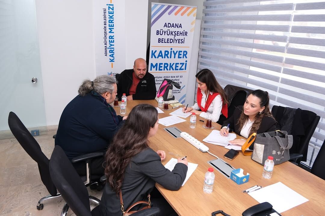 Adana’da İş Kapıları Aralandı Kariyer Merkezi’nden İş Arayanlara Köprü (2)