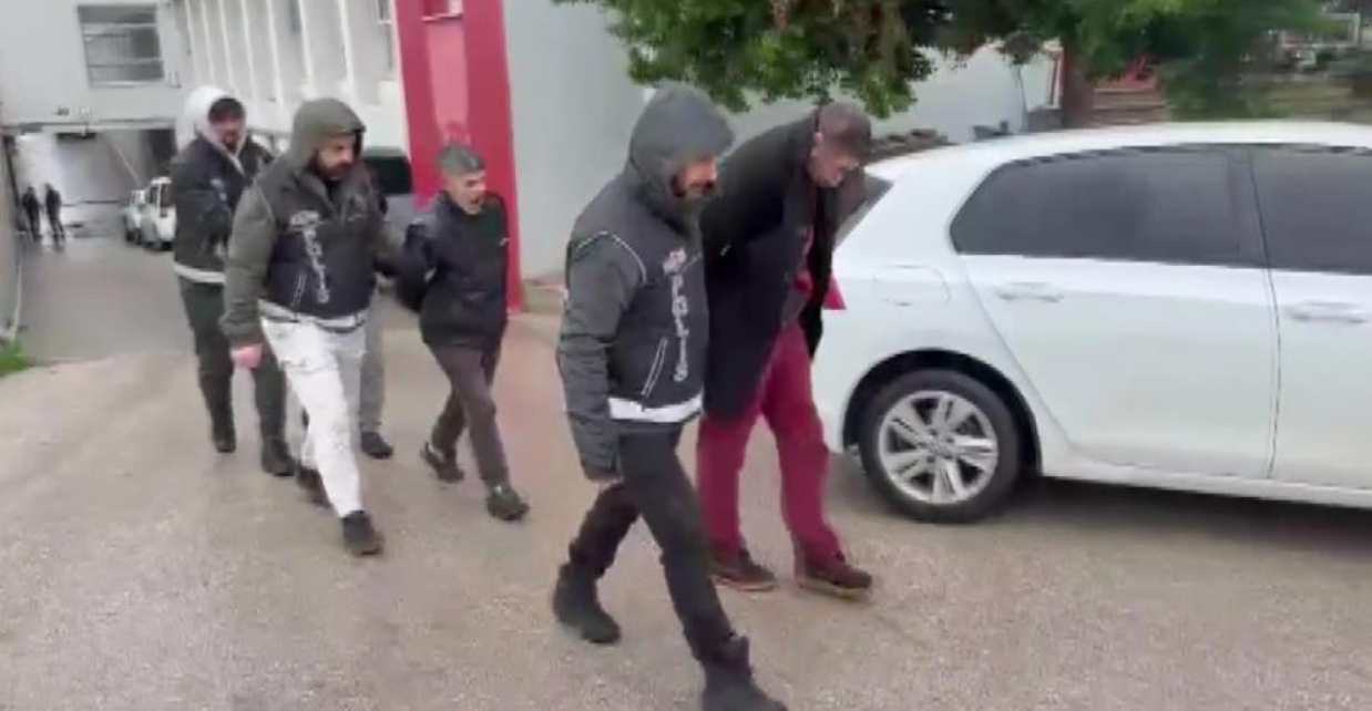 Adana'da Kaçakçılık Operasyonunda Şüpheliden Hayrete Düşüren Savunma (2)