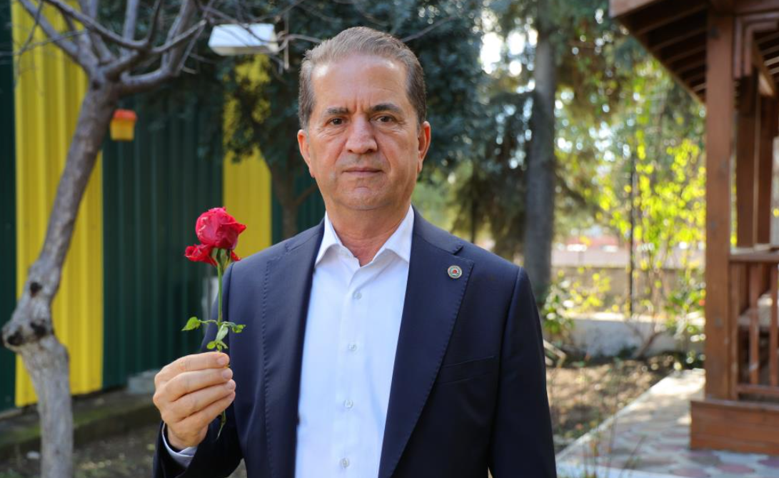Adana'da Zirai Don Gül Üretimini Vurdu Güller Dallarında Kuruyup Kaldı (4)