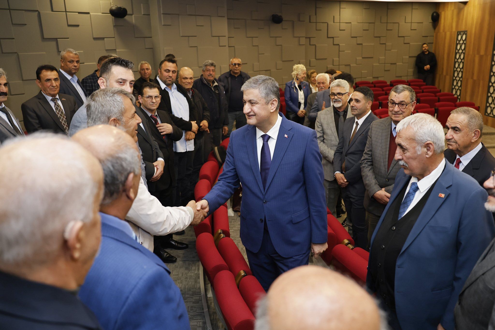 Adanalı Muhtarlardan Vali Mustafa Yavuz’a Ziyaret (2)