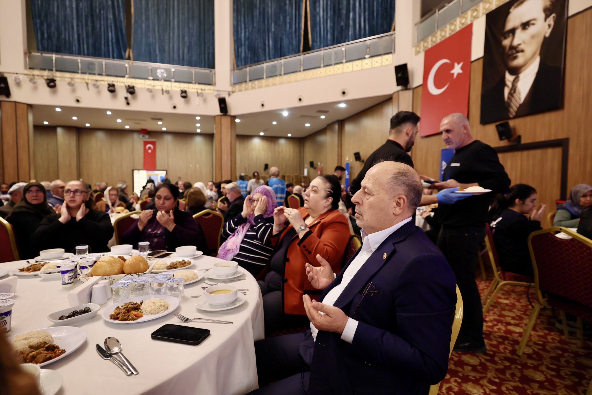 Başkan Demirçalı, Şehit Yakınları Ve Gazilerle Iftar Sofrasında Buluştu (2)