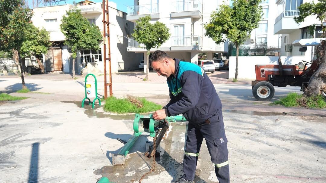 Ceyhan’ın Parkları Bahara Hazırlanıyor (3)