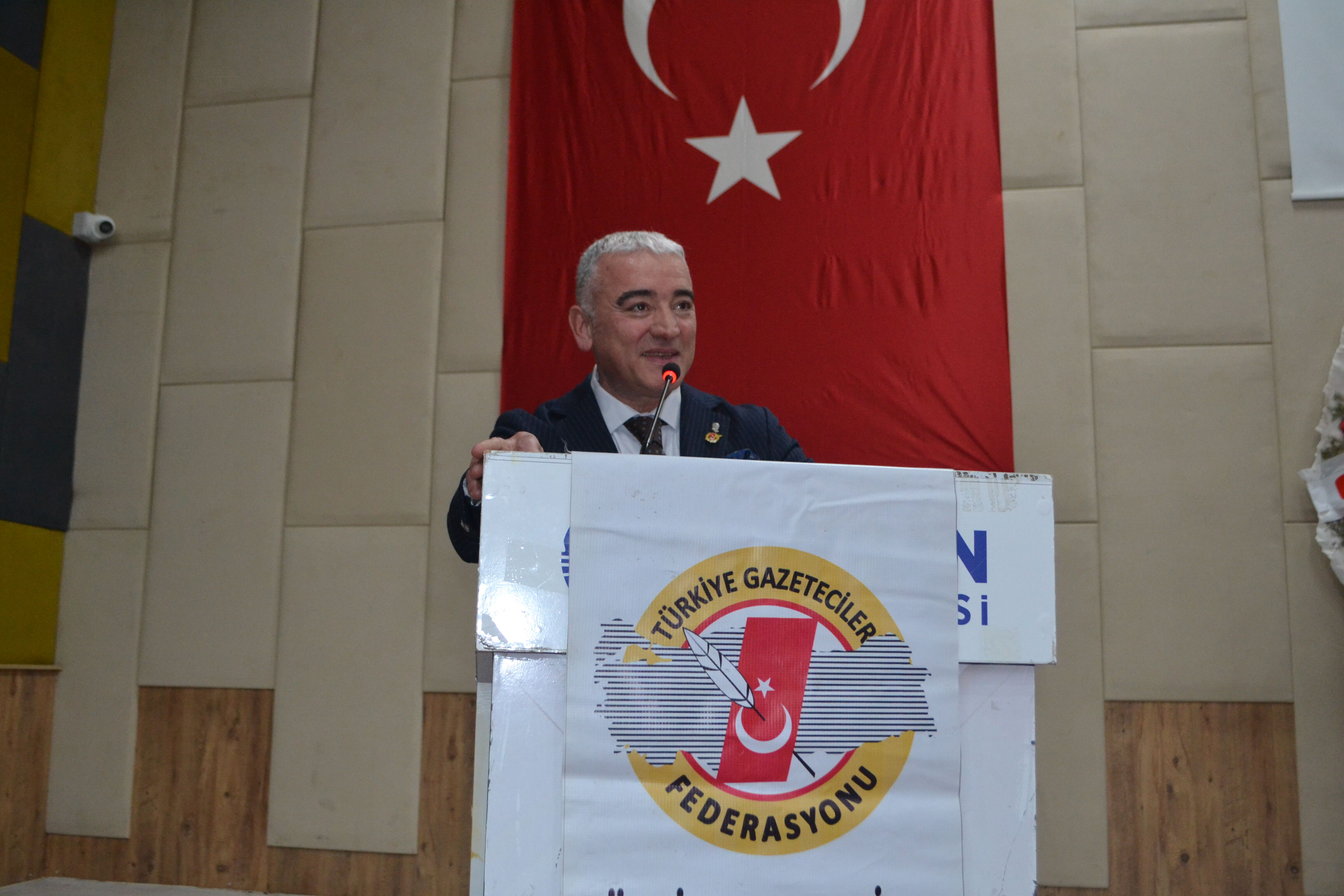 Çgc Genel Kurulunda Değişim Rüzgârı Yeni Başkan Belli Oldu (4)