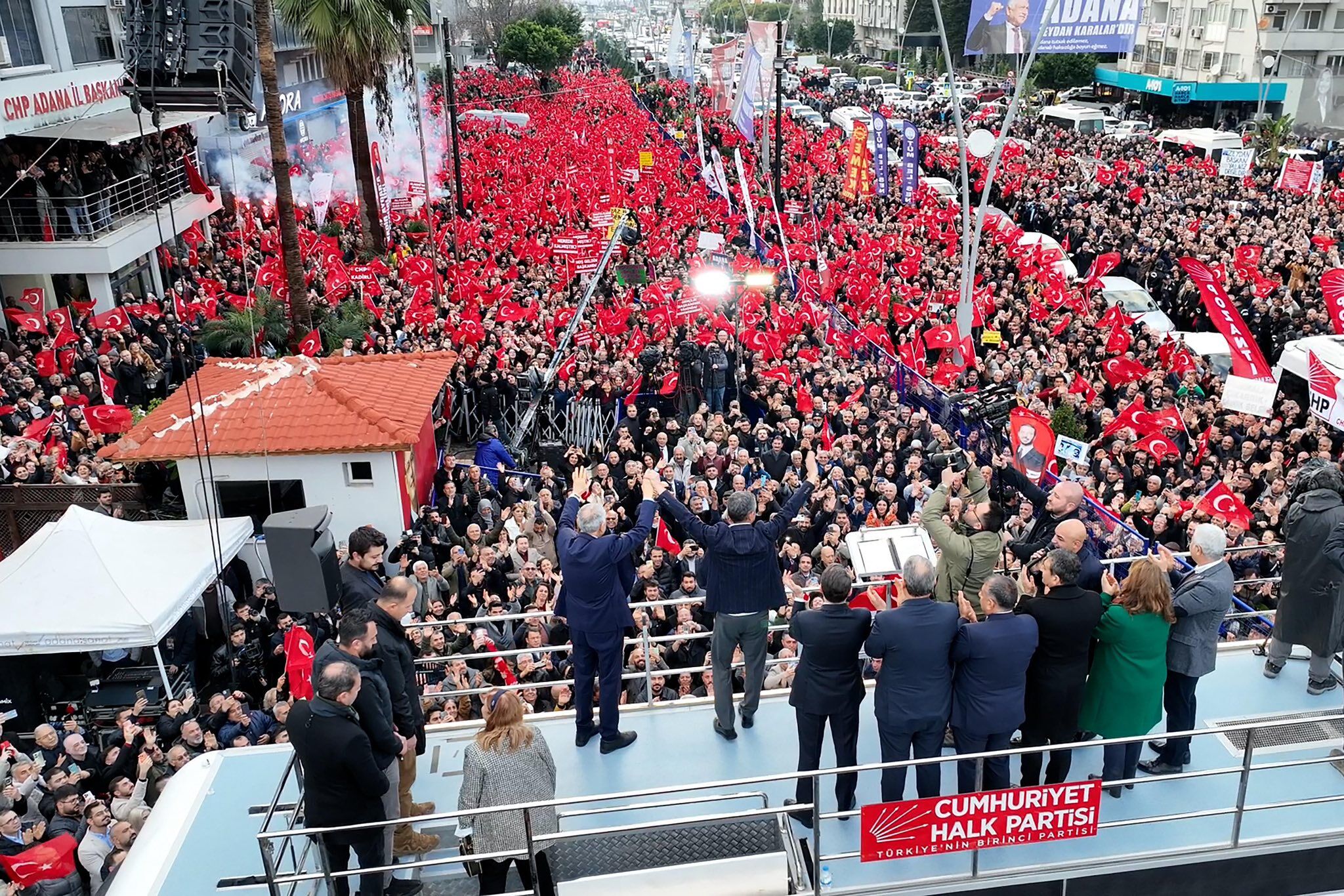 Chp'li Lideri Özel’den Adana Mesajı “Oya Tekin’i Bekliyoruz” (1)