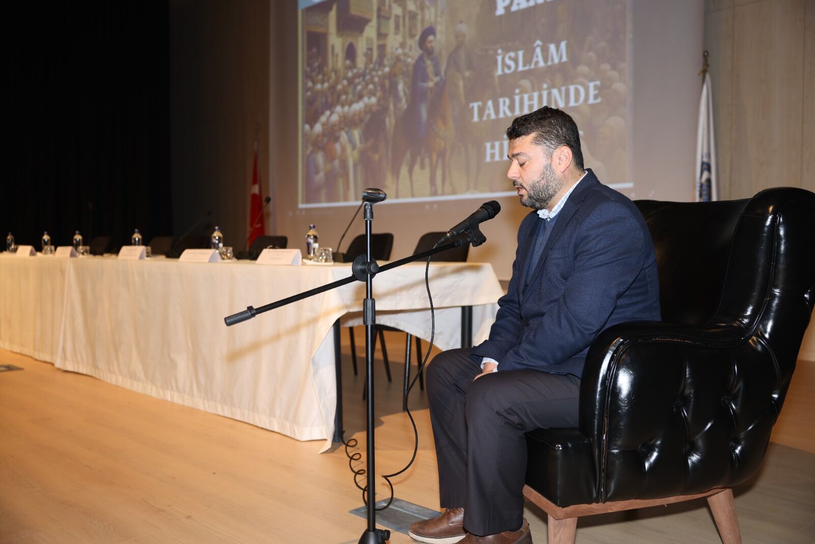 Çukurova Üniversitesi'nde “İslam Tarihinde Hilafet” Paneli Gerçekleşti