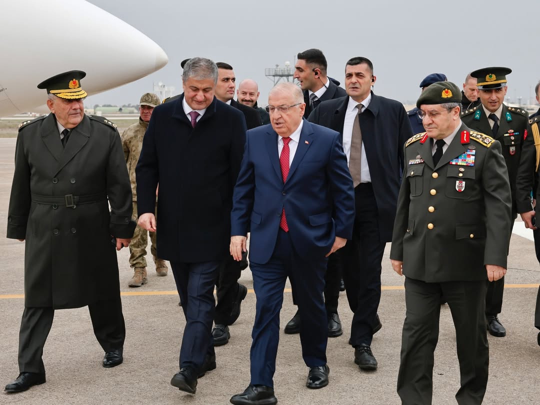 Cumhurbaşkanı Erdoğan Çukurova Havalimanı’nda Karşılandı (2)