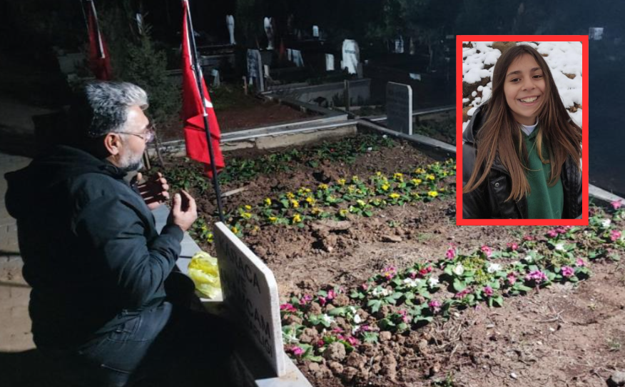 Depremde Ailesini Kaybetti, 04.17’De Mezar Başında Gözyaşlarına Boğuldu (4)-1