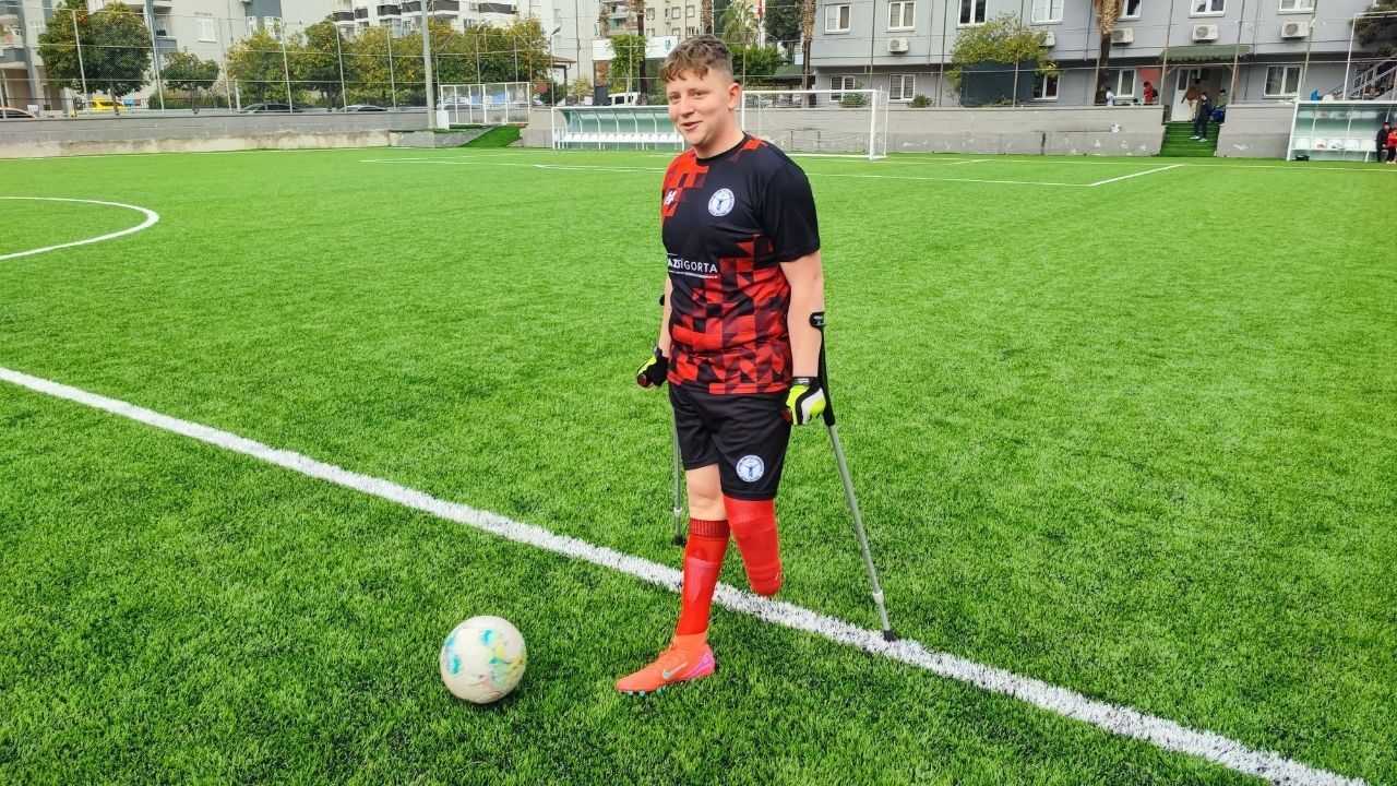 Depremzede Genç Ampute Futbolla Hayata Tutundu (1)
