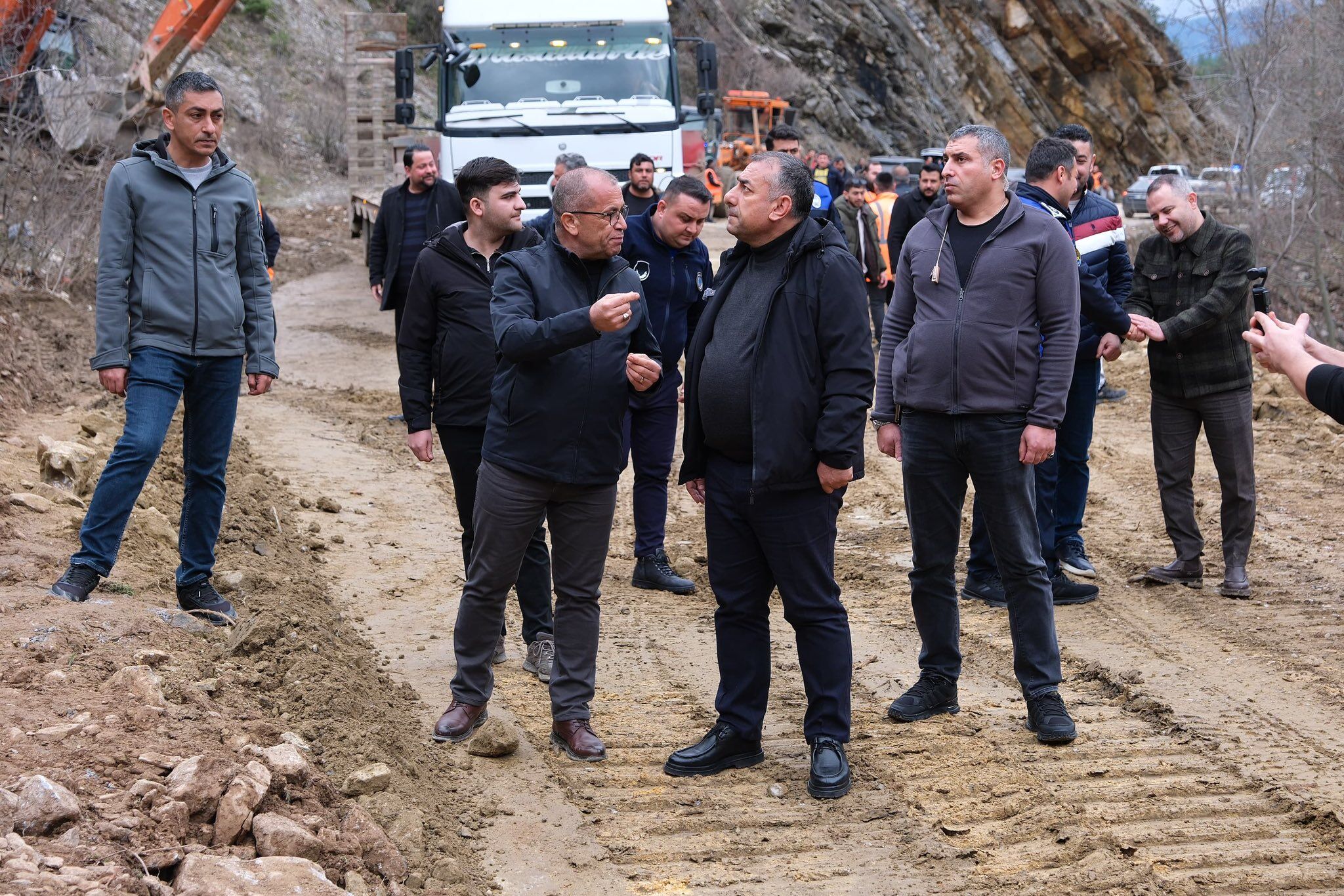 Güngör Geçer Sel Bölgesinde Çalışmaları Yerinde İnceledi (2)