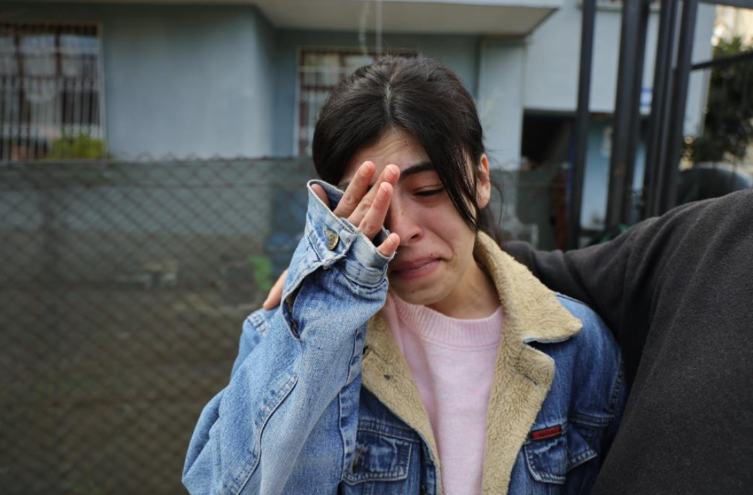 Iban Mağduru Özlem'in Babasından Çağrı Kimseye Iban Vermeyin (4)