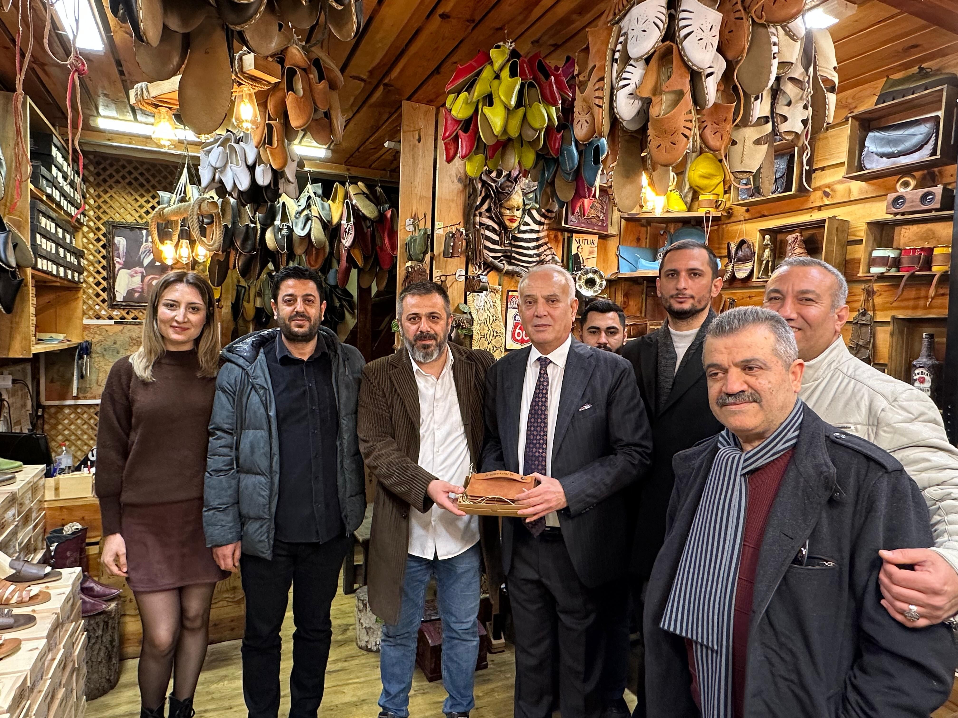 Mhp İl Başkanı Yusuf Kanlı Büyüksaat’te Esnafla Buluştu (1)