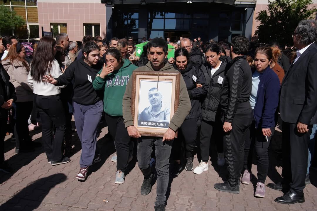 Seyhan Belediyesi Emekçisini Son Yolculuğuna Uğurladı (4)