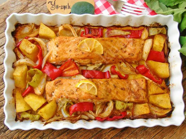 Soslu Fırın Somon