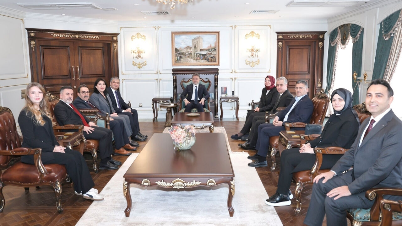 Tarım Ve Orman Bakanı Yumaklı Adana Valiliği’ni Ziyaret Etti