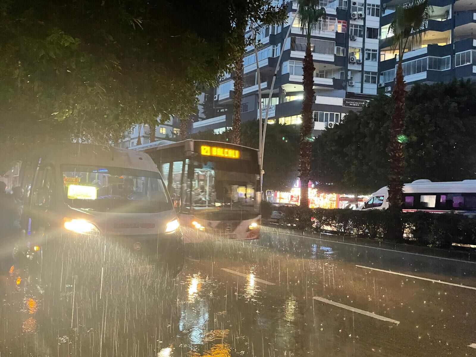 Adana’da 5 gün boyunca yağış bekleniyor: Meteoroloji kuvvetli sağanak için uyardı