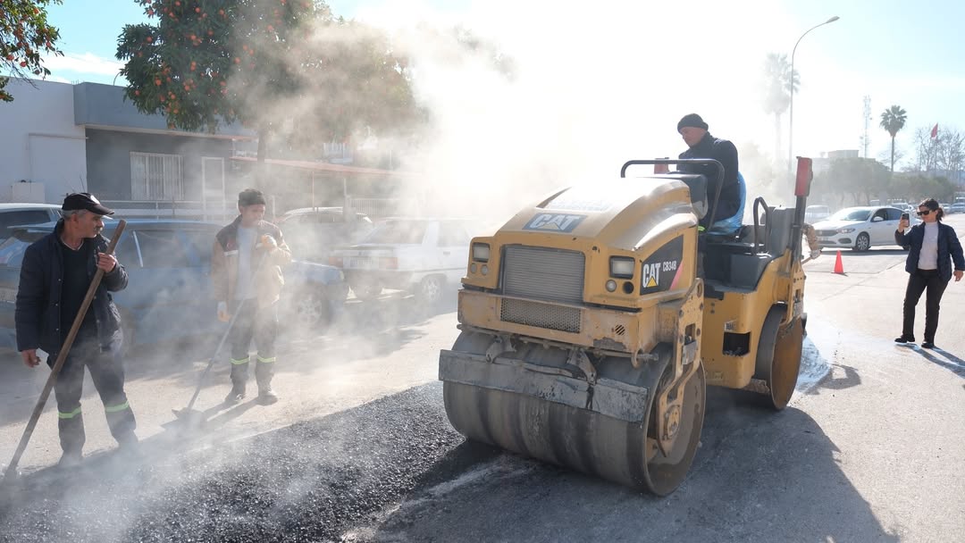 Yol Sorununa Müdahale Fen İşleri Sahada (1)