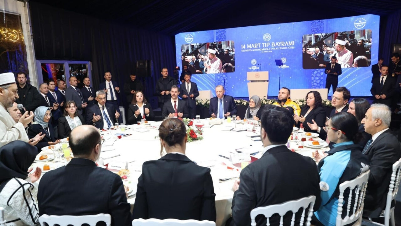 14 Mart Tıp Bayramı Programında Adana’ya Çifte Ödül (1)