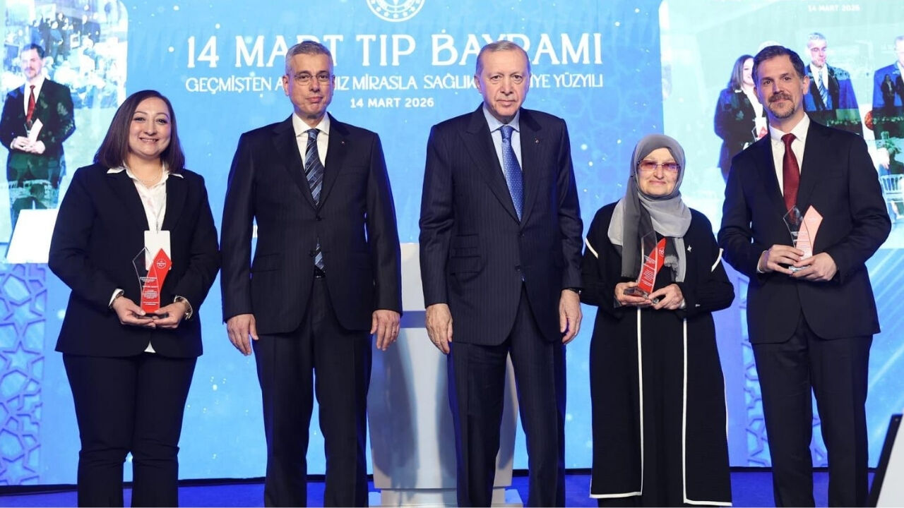 14 Mart Tıp Bayramı Programında Adana’ya Çifte Ödül (2)