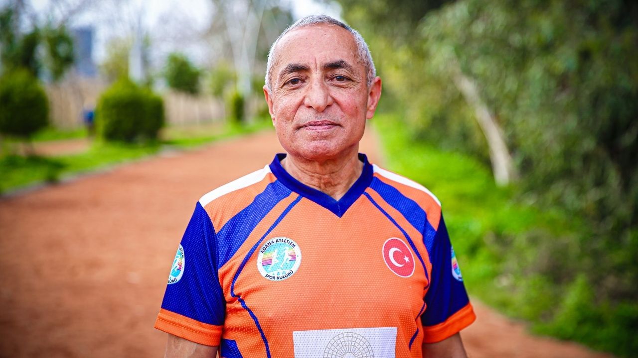 70 Yaşında Hayata Koşuyor! Kurduğu Kulüple Yüzlerce Kişiye İlham (2)