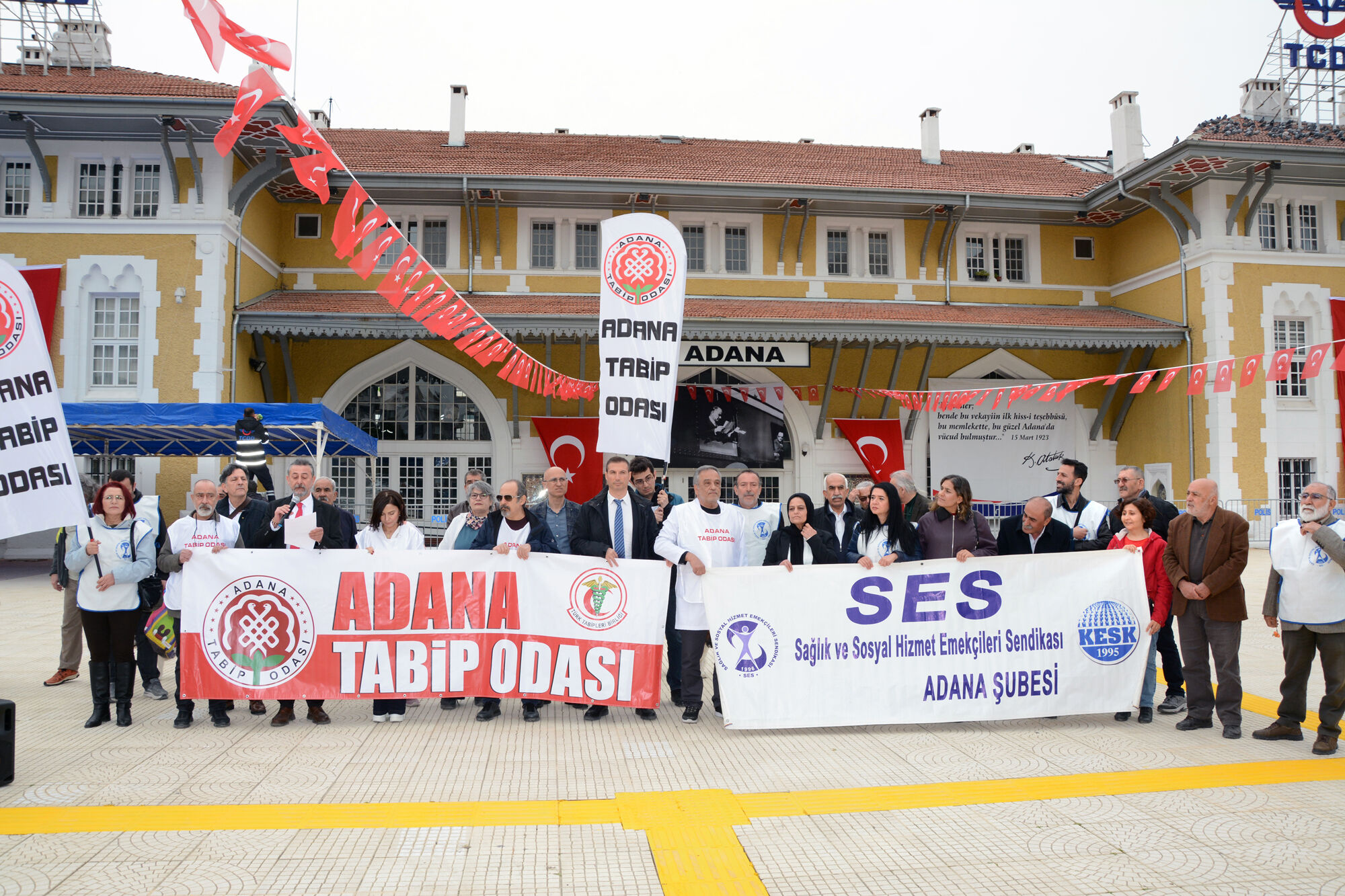 Adana’da Hekimler 14 Mart İçin “Beyaz Yürüyüş” Düzenledi (5)