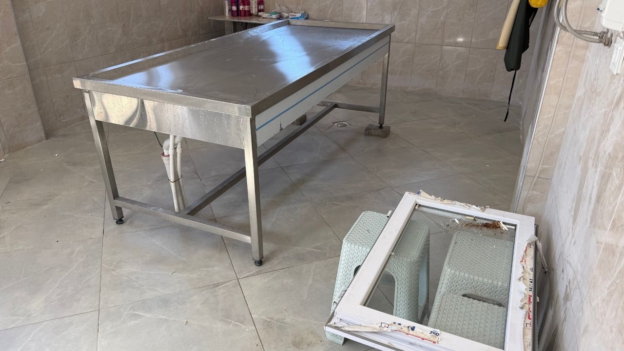 Adana’da Pes Dedirten Hırsızlık Gasilhaneden Kefen Çalındı (1)