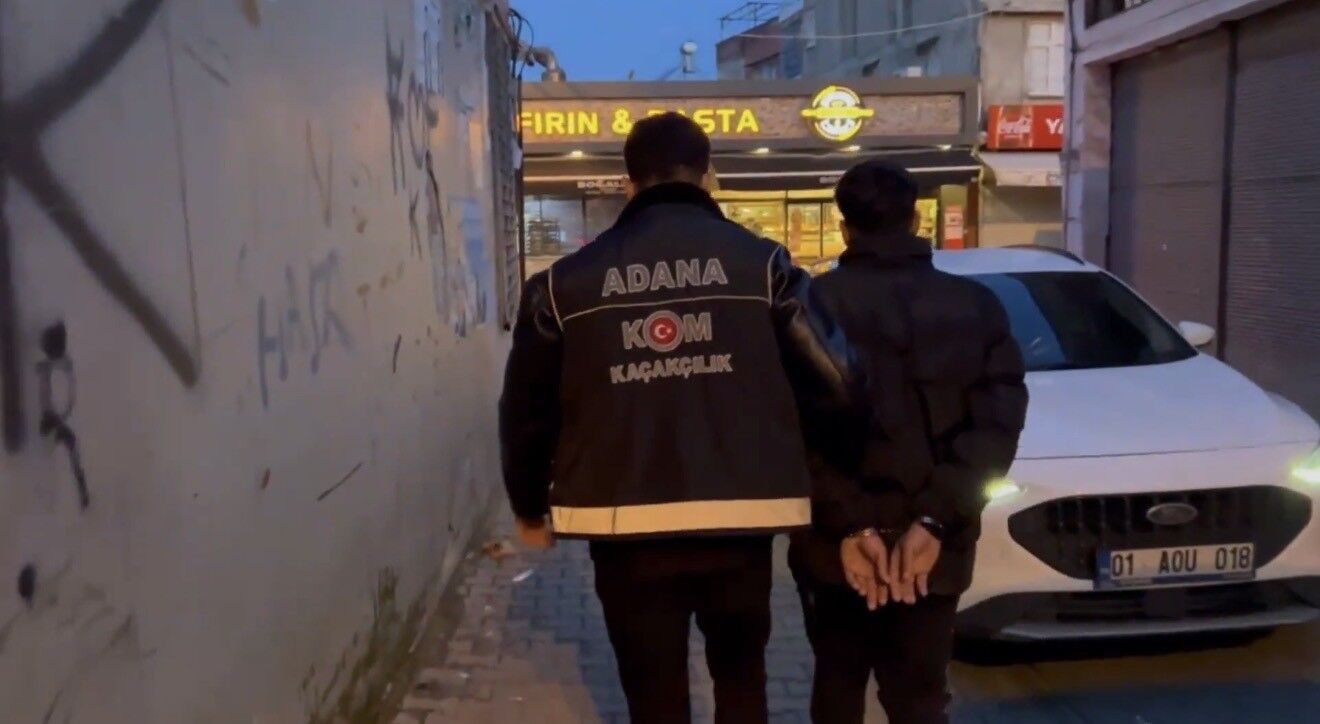 Adana'da Suç Örgütü Propagandasına Dev Operasyon (2)