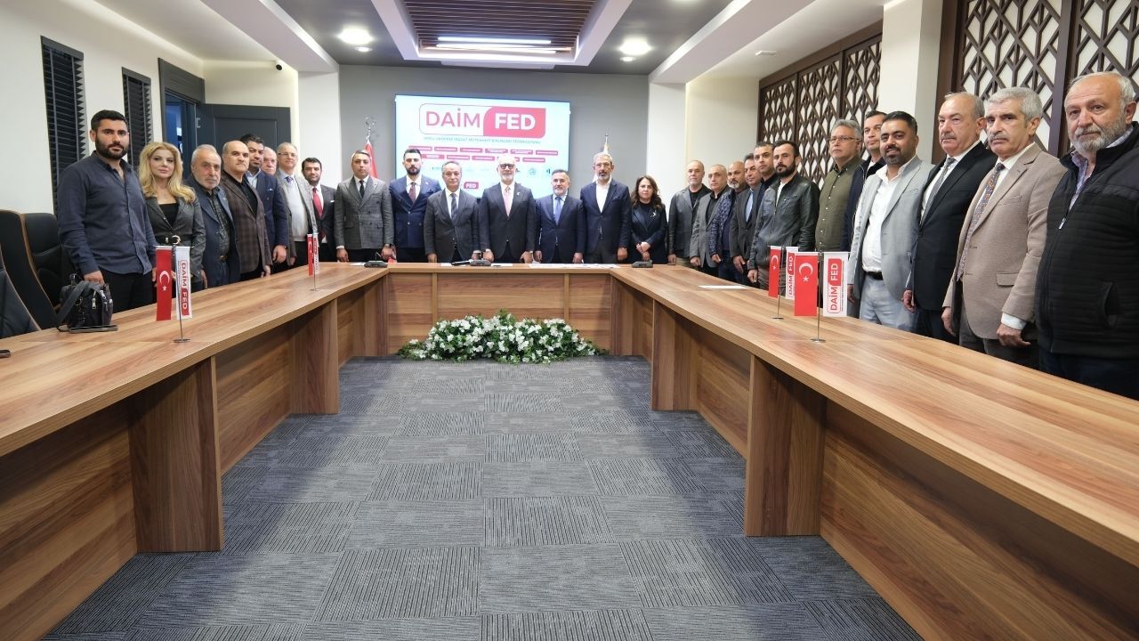 Ak Parti Heyeti Dai̇mfed’de Sektör Temsilcileriyle Buluştu (1)