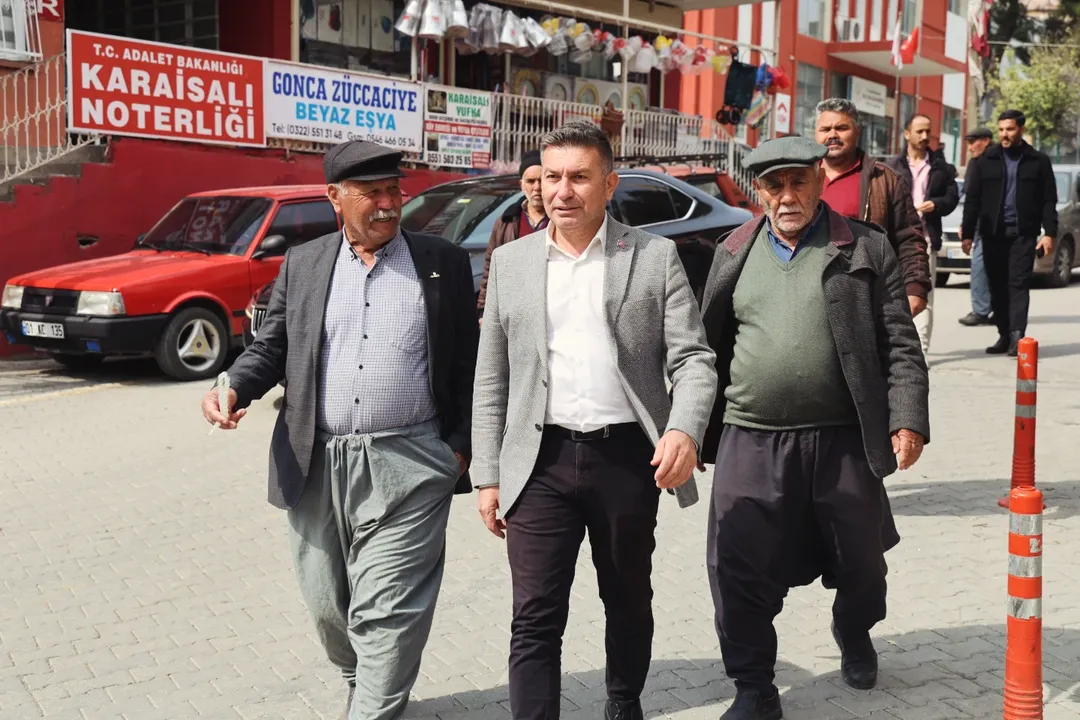 Başkan Şimşek Cuma Namazı Sonrası Vatandaşlarla Buluştu (3)