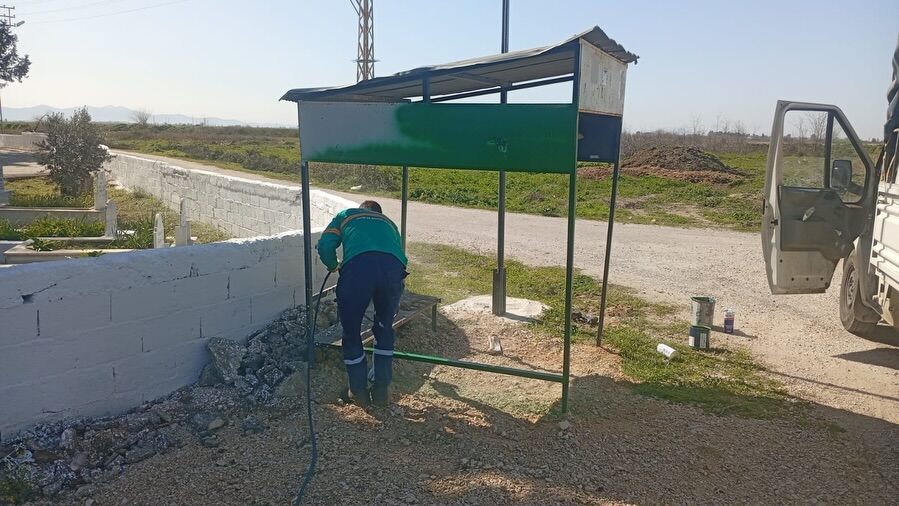 Ceyhan’da Park Ve Bahçeler Ekipleri Sahada (1)