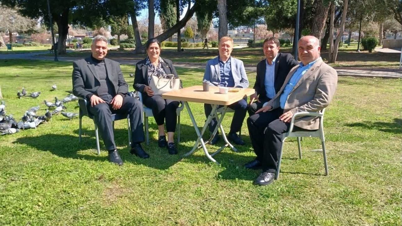 Chp’li Meclis Üyeleri Muhtarlarla Buluştu (1)