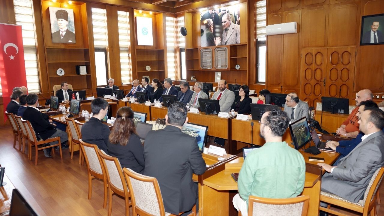 Çü’de Üniversite Sanayi Iş Birliği Toplantısı