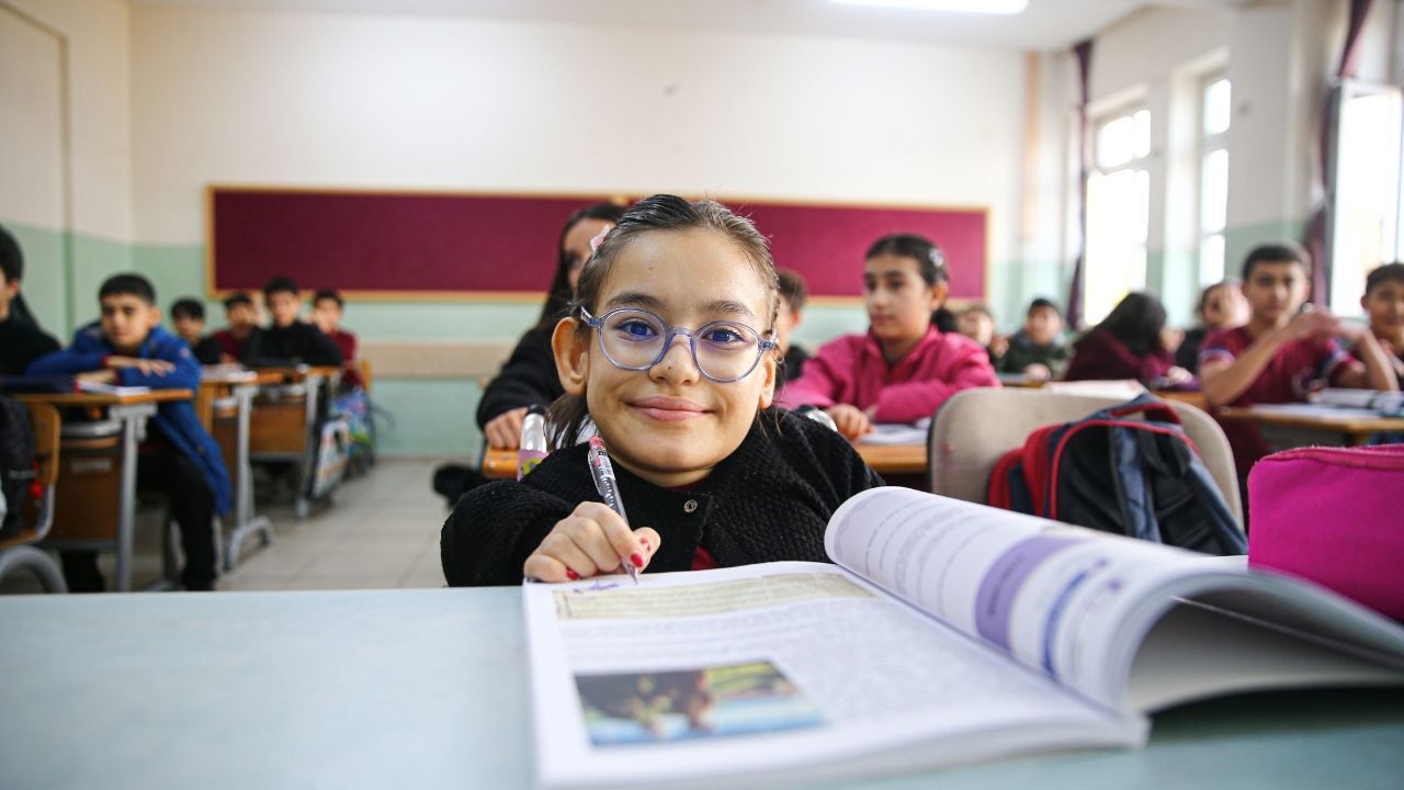 Engelleri Notalara Dönüştürdü! Zeynep Duru Sahne Hayalinin Peşinde (2)