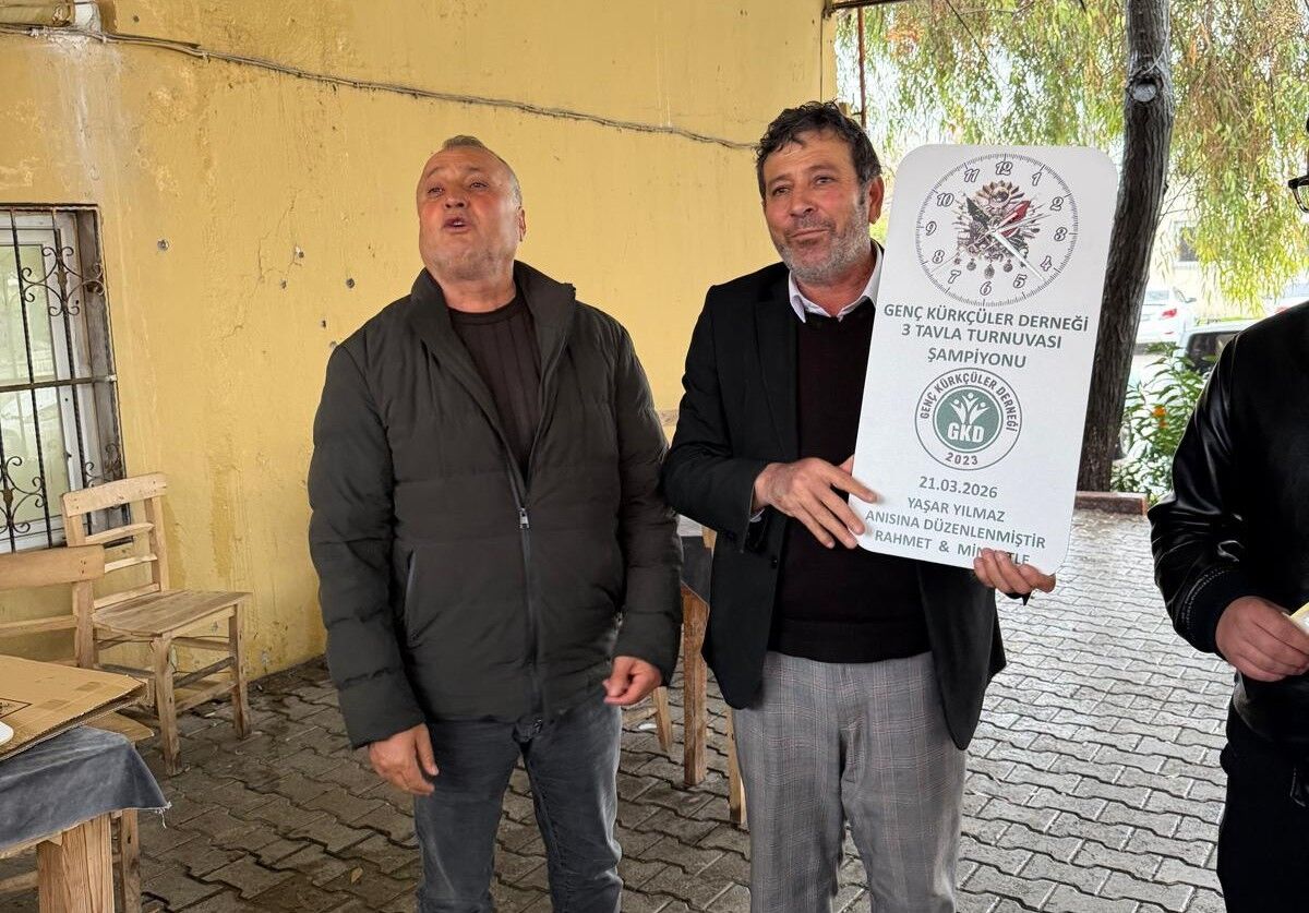 Genç Kürkçüler Derneği’nin 3. Tavla Turnuvası Tamamlandı11