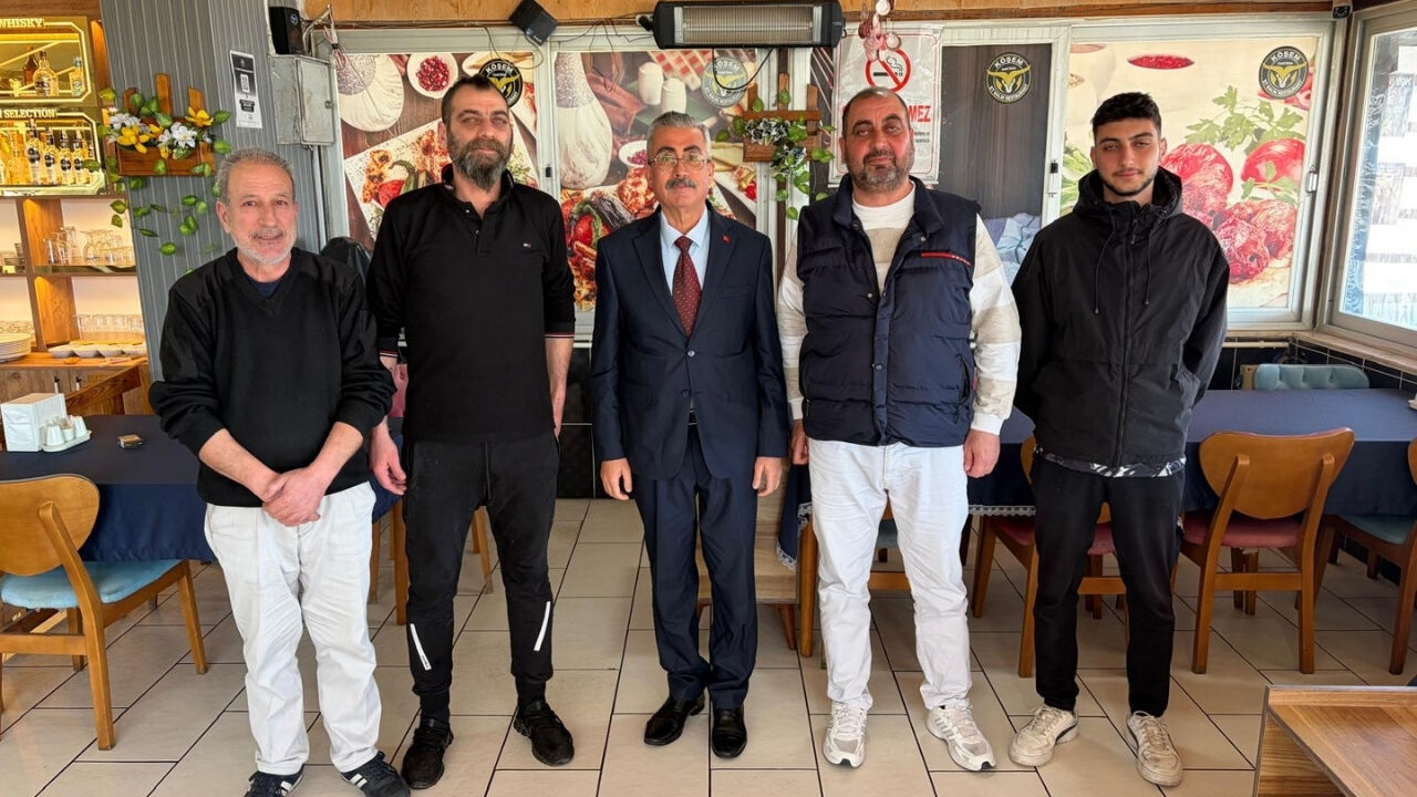 Karataş Belediye Başkanı Ali Bedrettin Karataş’tan Esnaf Ziyareti (1)