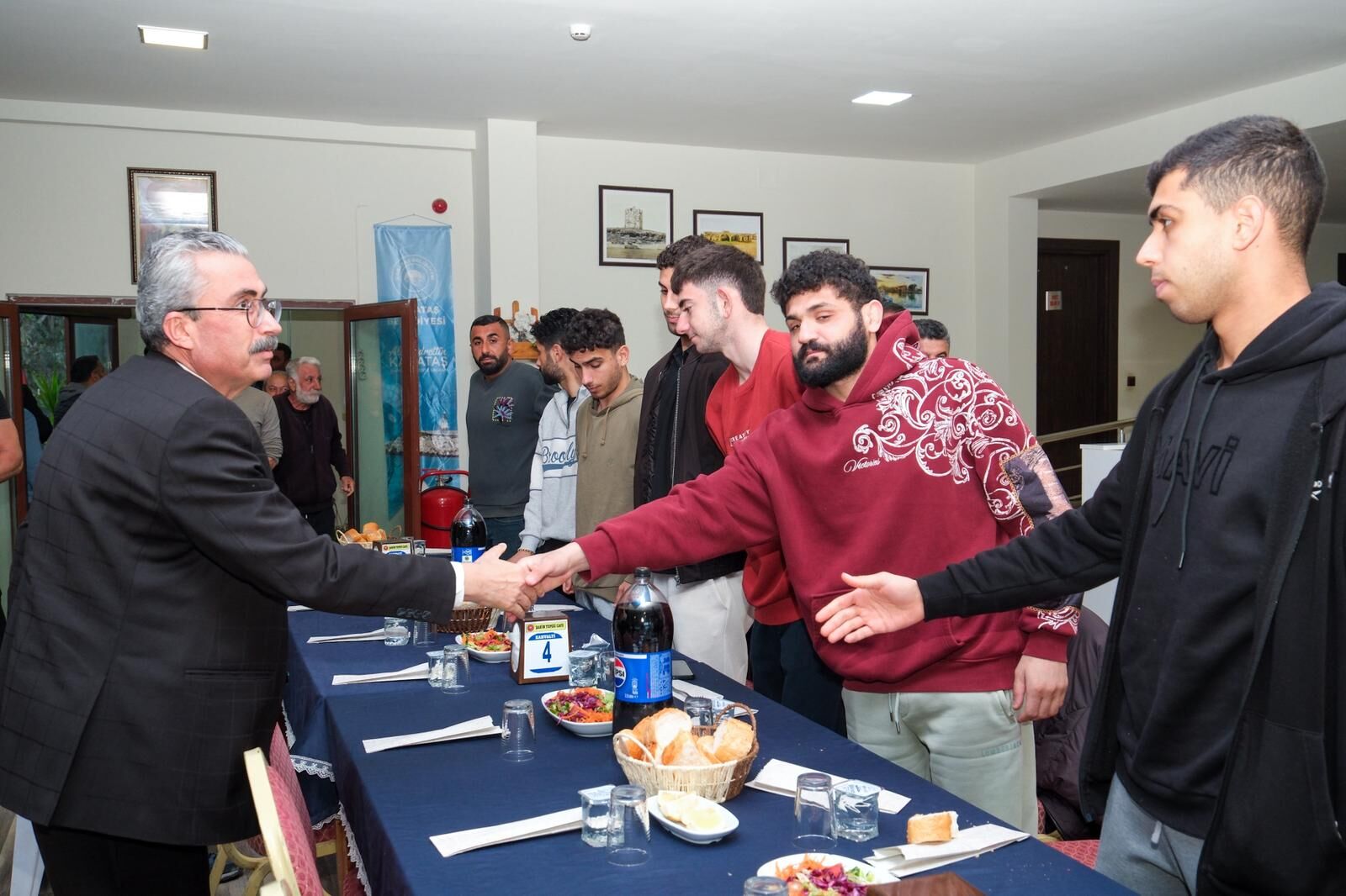 Karataş Belediyespor’a Play Off Öncesi Moral Yemeği (1)